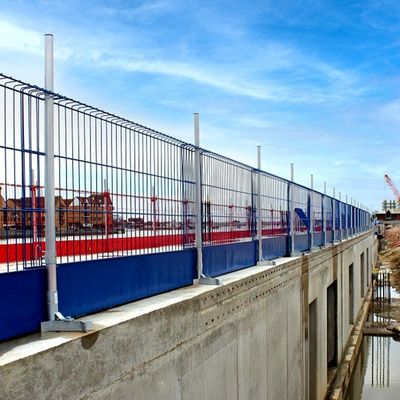 Verschraubbare Kantenschutzbarriere mit anpassbaren Layout-Optionen