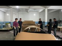 Anti-Kletter-Sicherheitszaun wird verpackt